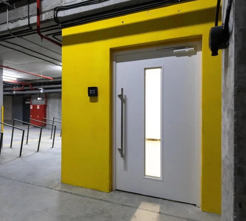 Fire Safety Glazing Door with Glass